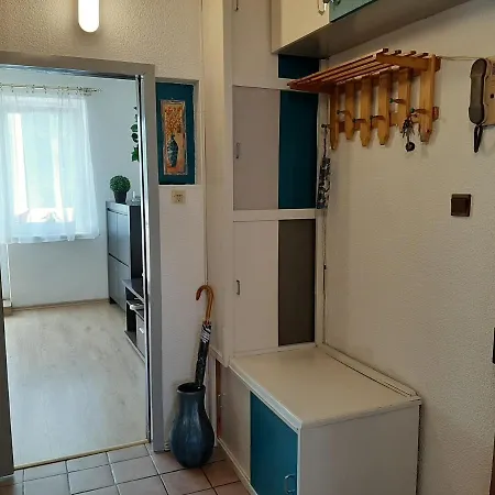 Apartament Mieszkanie Przy Plaży Dla 4-5 Osób *
